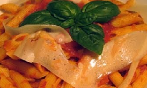 Basic Marinara Recipe | Laura in the Kitchen - Internet Cooking Show
