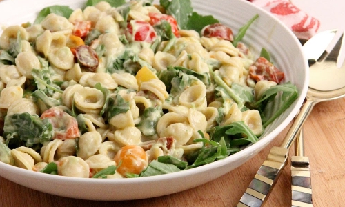BLT Pasta Salad with Avocado Ranch Dressing Recipe| Laura in the Kitchen