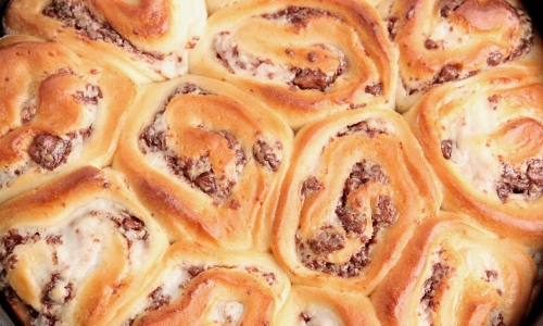 Chocolate custard rolls Recipe | Laura in the Kitchen - Internet Cooking Show