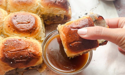 French Dip Sliders [www.laurainthekitchen.com]