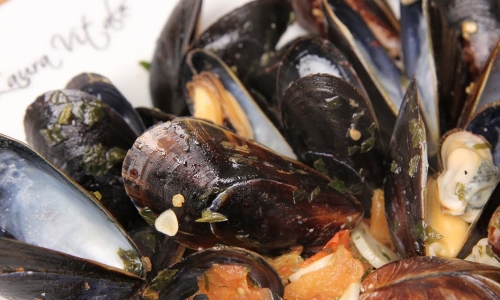 Mussels Recipe | Laura in the Kitchen - Internet Cooking Show