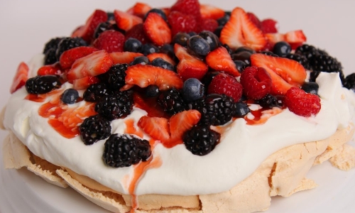 Pavlova Recipe | Laura in the Kitchen - Internet Cooking Show