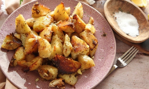 Greek Roasted Potatoes Recipe | Laura in the Kitchen - Internet Cooking ...