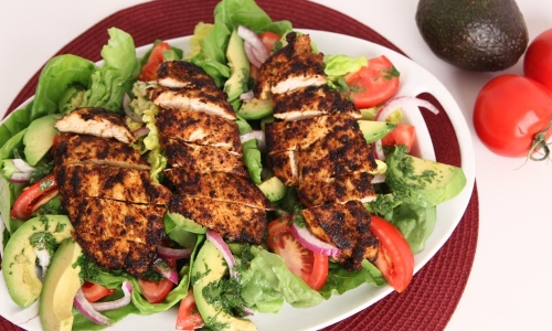 Spicy Grilled Chicken and Avocado Salad