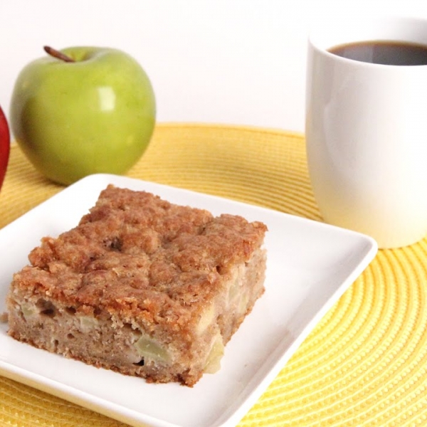 Apple Pie Coffee Cake