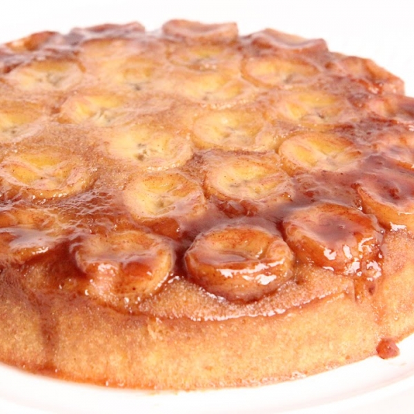 Bananas Foster Upside Down Cake