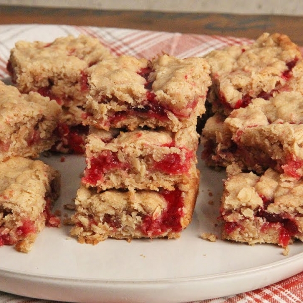 Breakfast Oatmeal Cranberry Bars