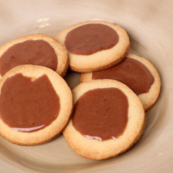 Butter Cookies with Chocolate Glaze