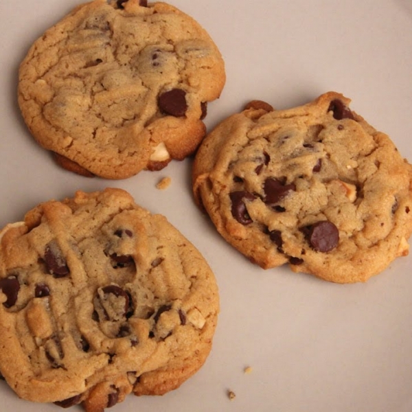 Chunky Chocolate Peanut Butter Cookies