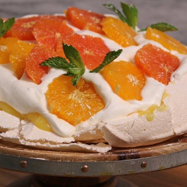 Citrus Pavlova