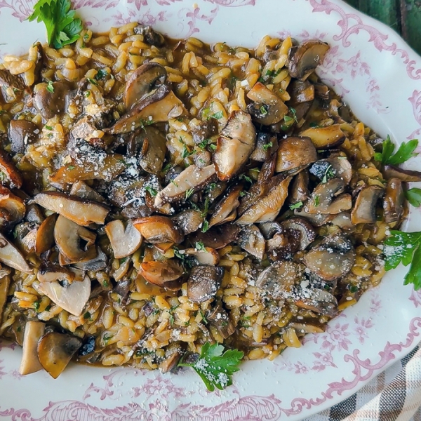 Easy and Delicious Mushroom Risotto