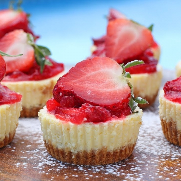 Mini Lemon Cheesecakes with Strawberry Topping