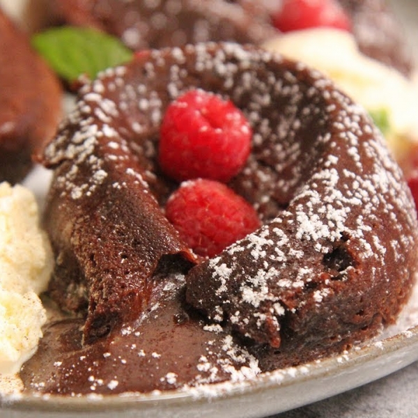 Molten Chocolate Lava cake 2
